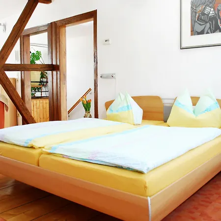 Alter Zausel Penzion Výmar